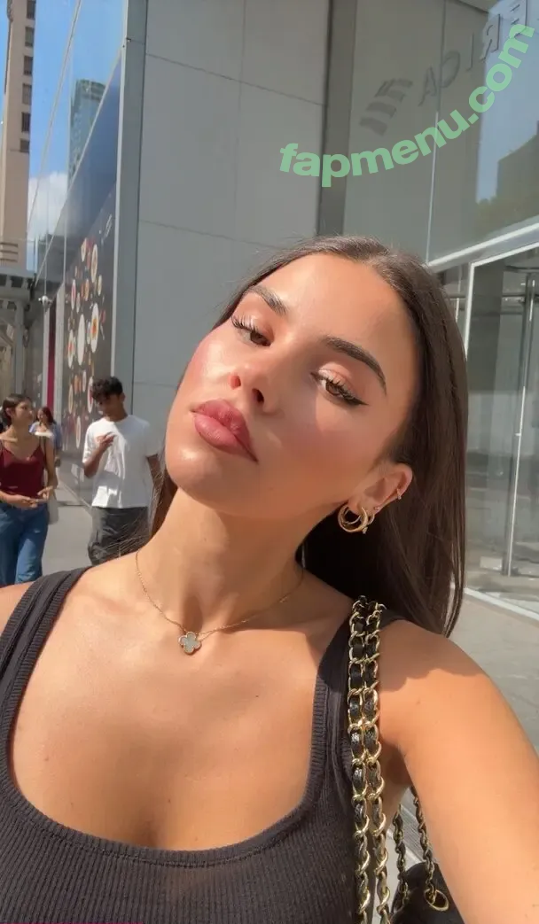 Leah Halton nude photo #1549 (leahhalton / leahhaltons / looooooooch)