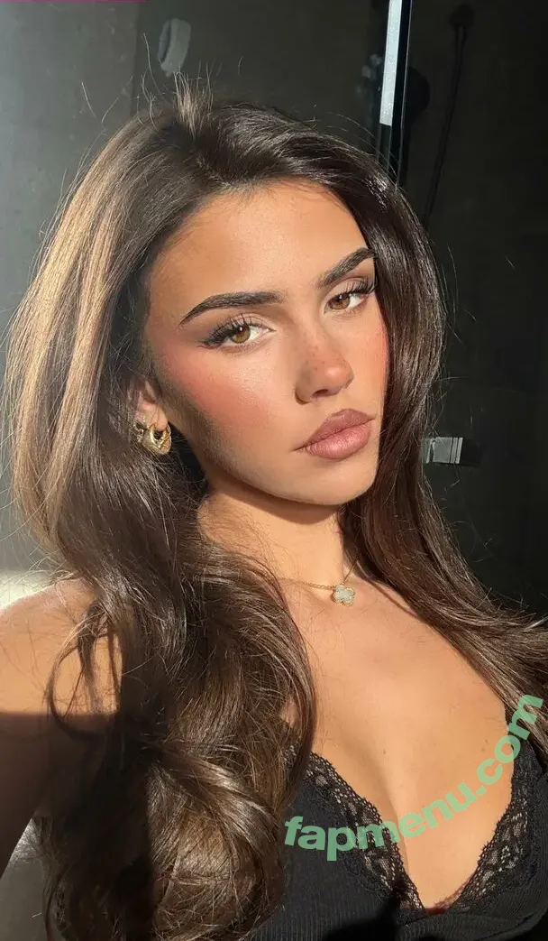 Leah Halton nude photo #1581 (leahhalton / leahhaltons / looooooooch)