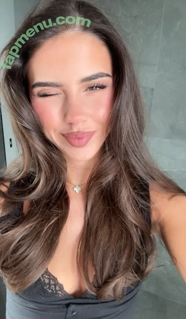 Leah Halton nude photo #1609 (leahhalton / leahhaltons / looooooooch)