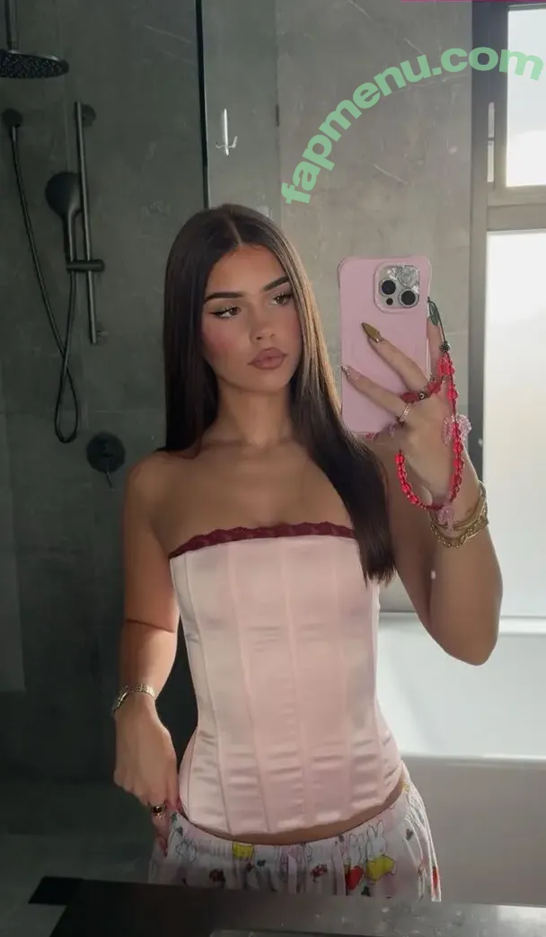 Leah Halton nude photo #1639 (leahhalton / leahhaltons / looooooooch)