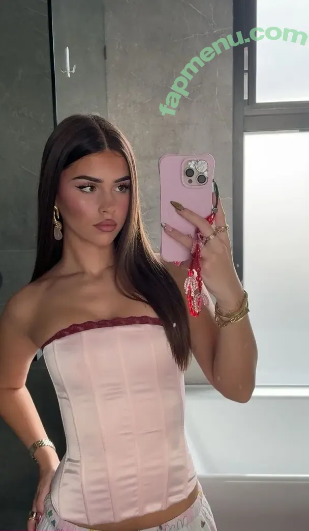 Leah Halton nude photo #1666 (leahhalton / leahhaltons / looooooooch)