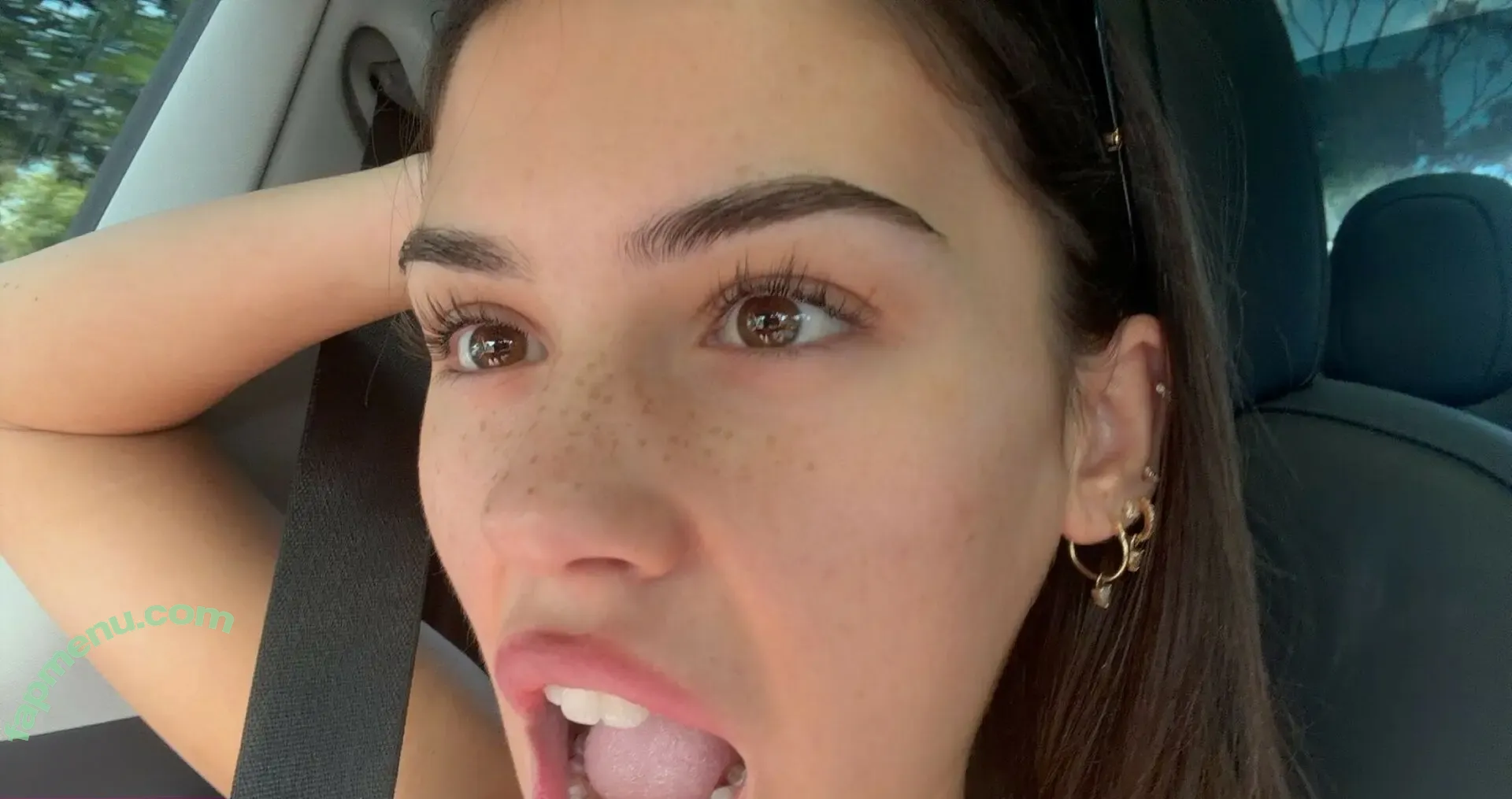 Leah Halton nude photo #1895 (leahhalton / leahhalton_ / leahhaltons / looooooooch)