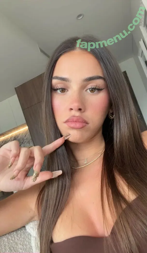 Leah Halton nude photo #1928 (leahhalton / leahhalton_ / leahhaltons / looooooooch)