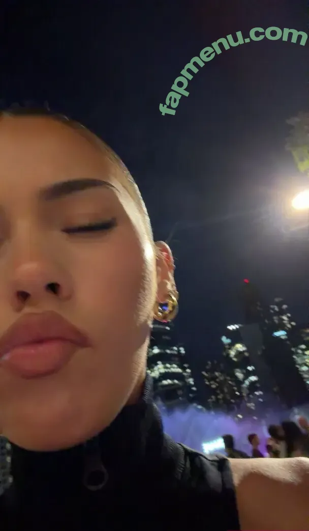 Leah Halton nude photo #2087 (leahhalton / leahhalton_ / leahhaltons / looooooooch)