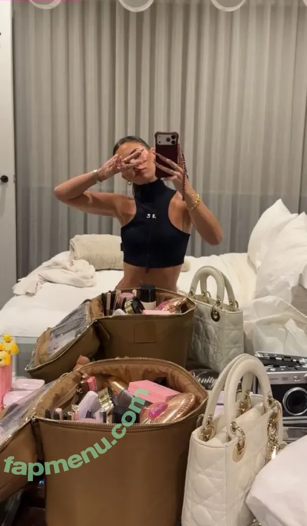 Leah Halton nude photo #2097 (leahhalton / leahhalton_ / leahhaltons / looooooooch)