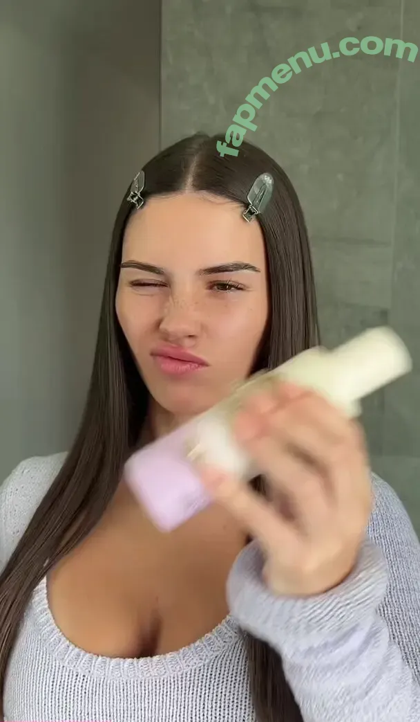 Leah Halton nude photo #2107 (leahhalton / leahhalton_ / leahhaltons / looooooooch)