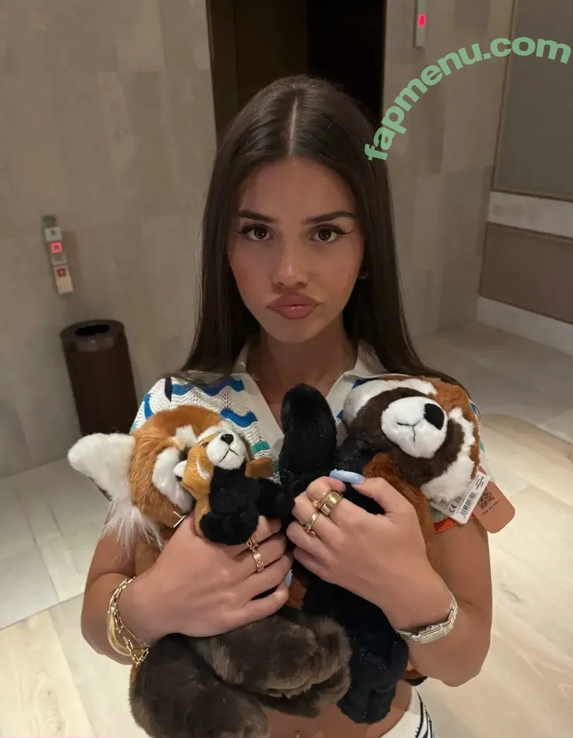 Leah Halton nude photo #2159 (leahhalton / leahhaltons / looooooooch)