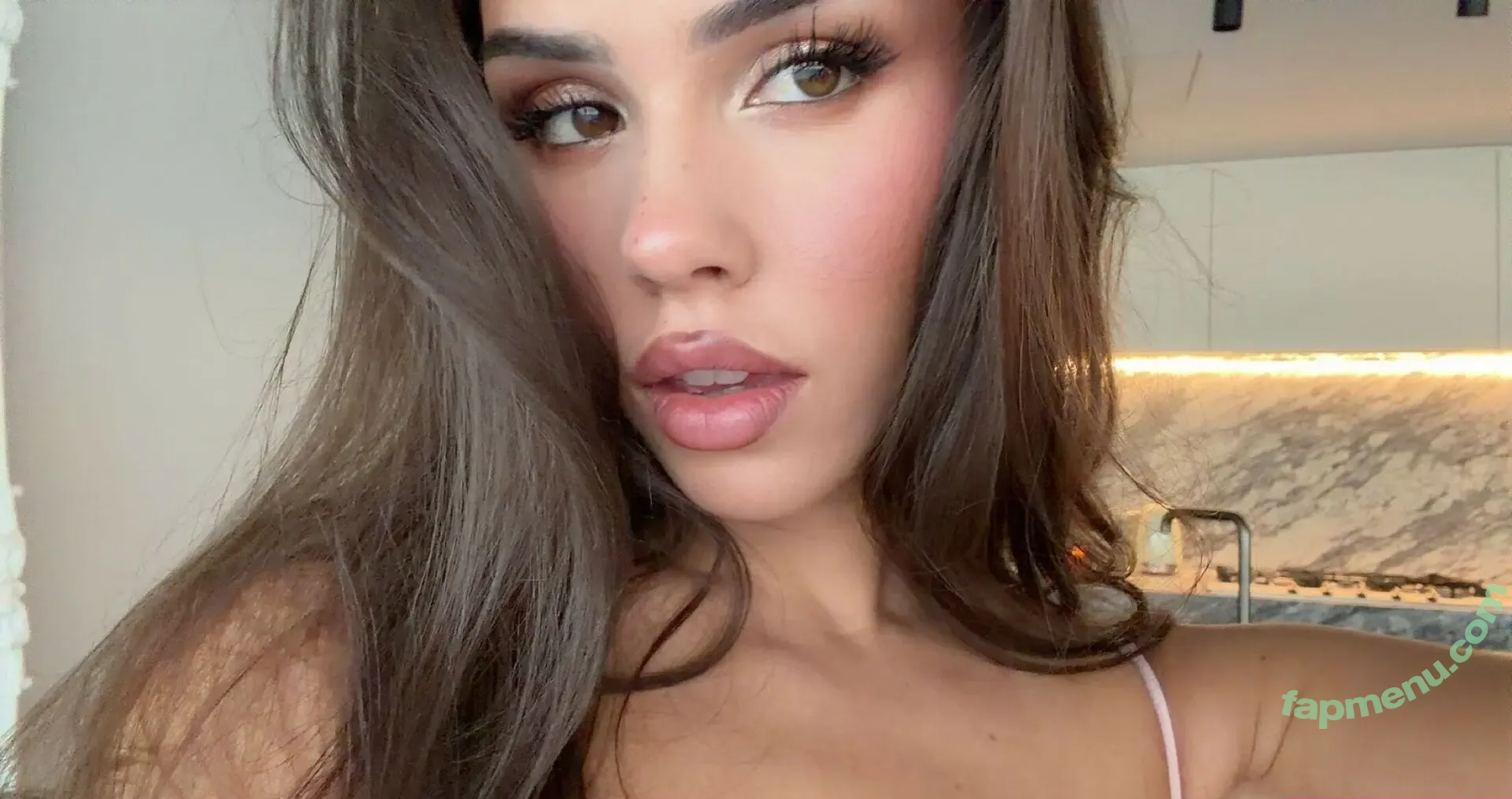 Leah Halton nude photo #2188 (leahhalton / leahhaltons / looooooooch)