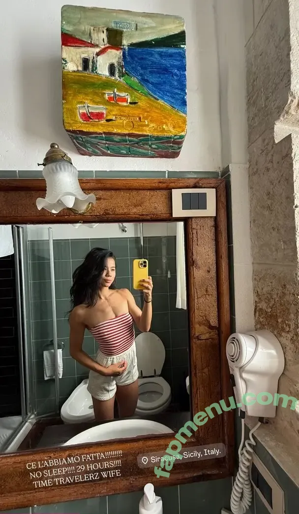 Leah Lewis nude photo #0143 (leahmlewis)