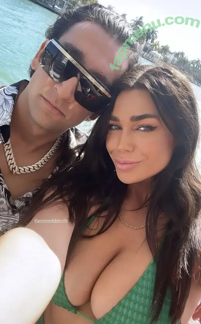 Leah Martin nude photo #0001 (Leah__Martin)