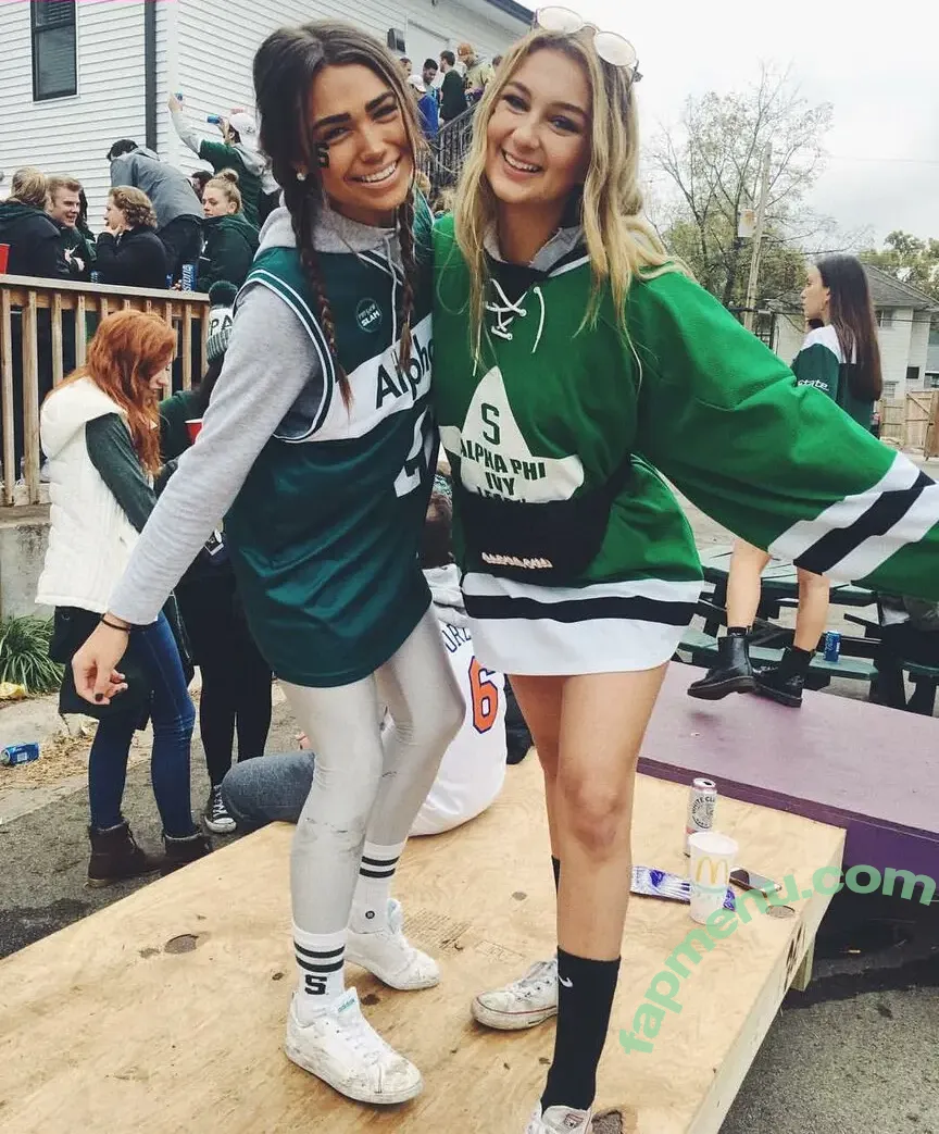 Leah Martin nude photo #0009 (Leah__Martin)