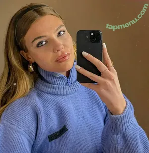 Leah Postol / leahpostol nude photo #0064