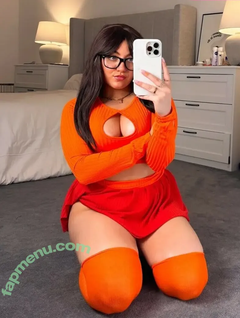 Leah Reuben nude photo #0036 (leah.louise / leahreuben)