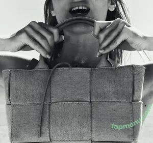 Leah Rose / leaahhrose nude photo #0111