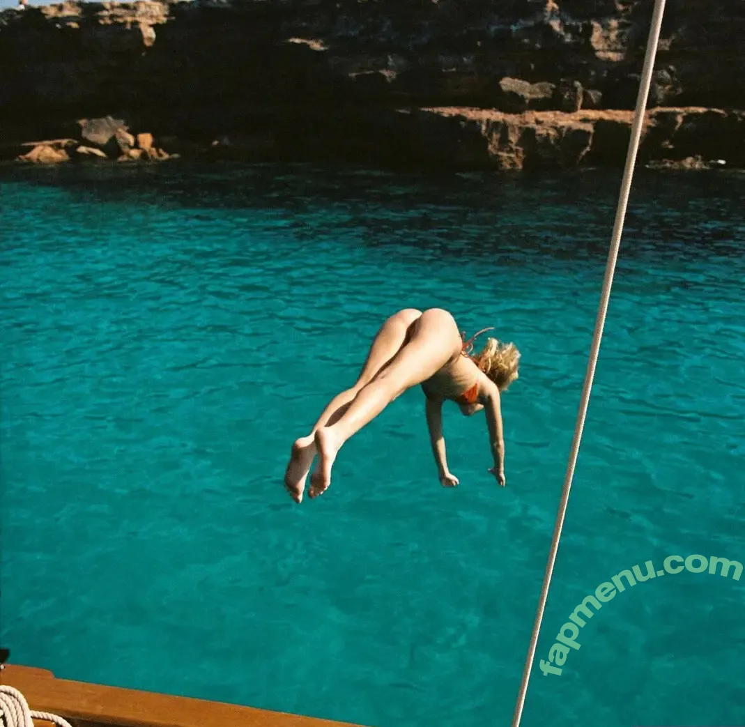 Leah Rose nude photo #0028 (leaahhrose)