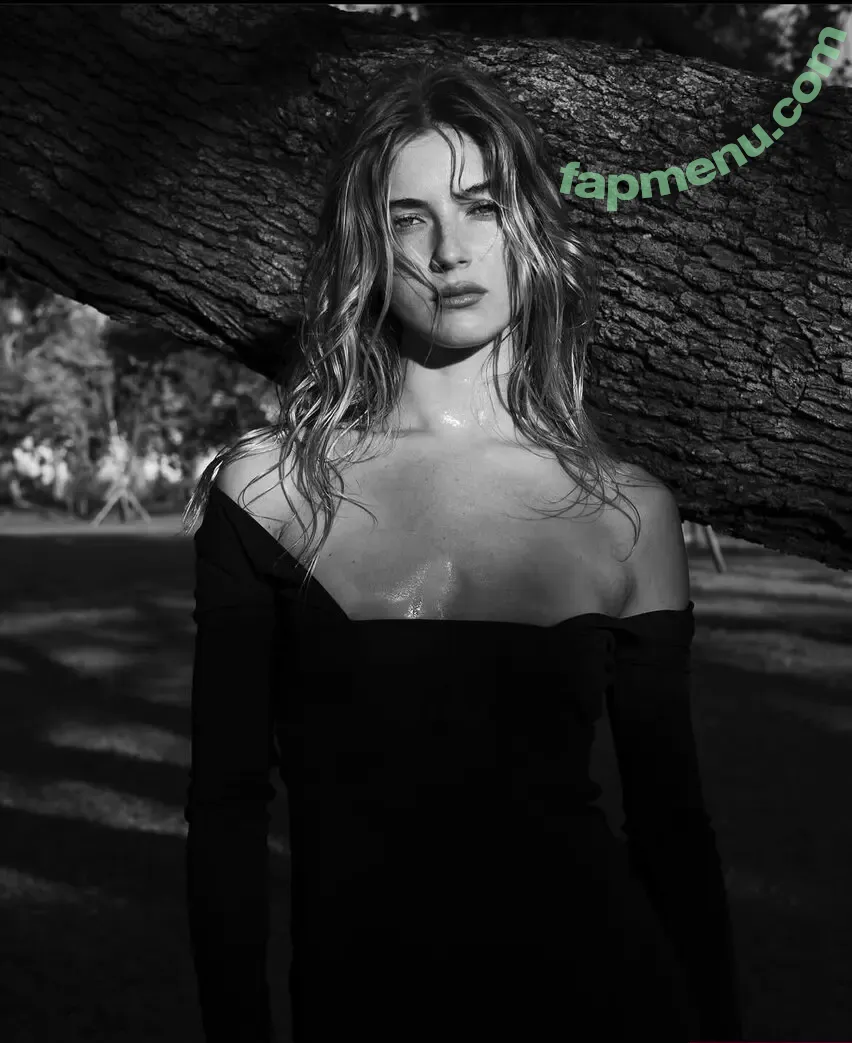 Leah Rose nude photo #0033 (leaahhrose)