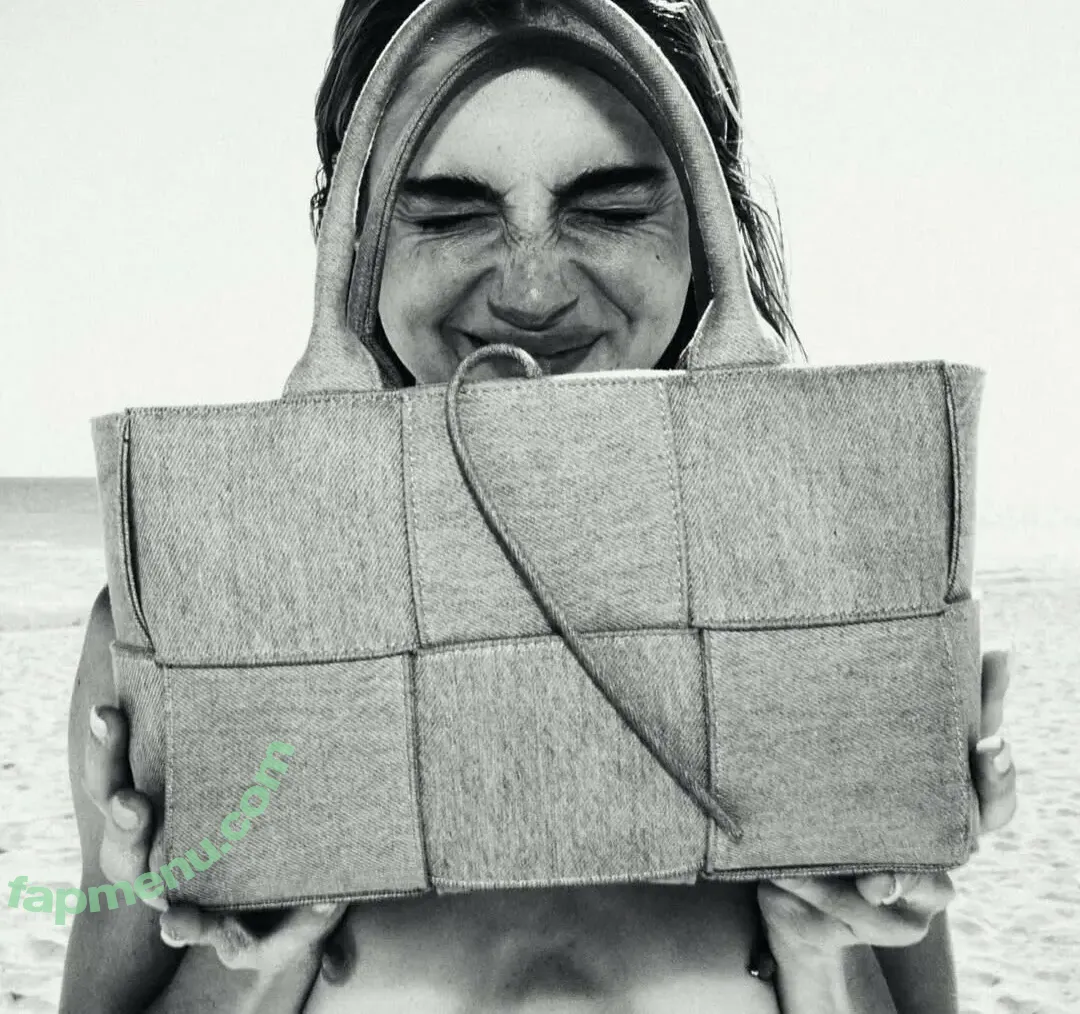 Leah Rose nude photo #0112 (leaahhrose)