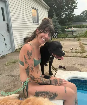 Leah Vollrath / Stagger Leah / Raven Azul / staggerleah / Leah Vollrath / leahhvollrath nude photo #0001