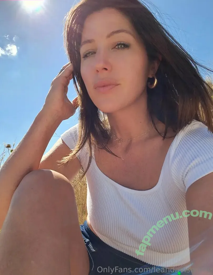 leahdavisonme nude photo #0137 (leaeatsalot)