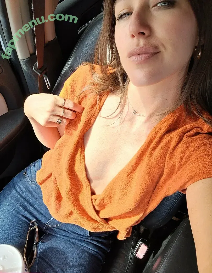leahdavisonme nude photo #0144 (leaeatsalot)