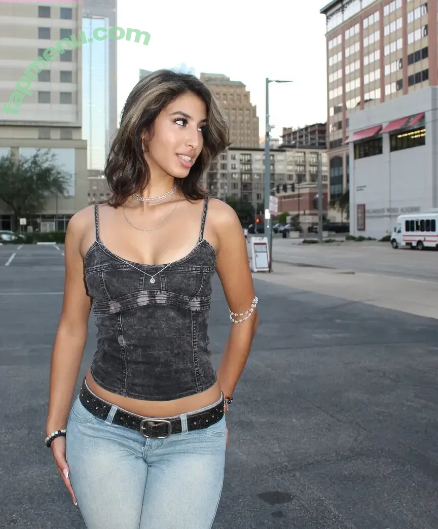 leahhalton_ nude photo #0163 (Leahhalton)