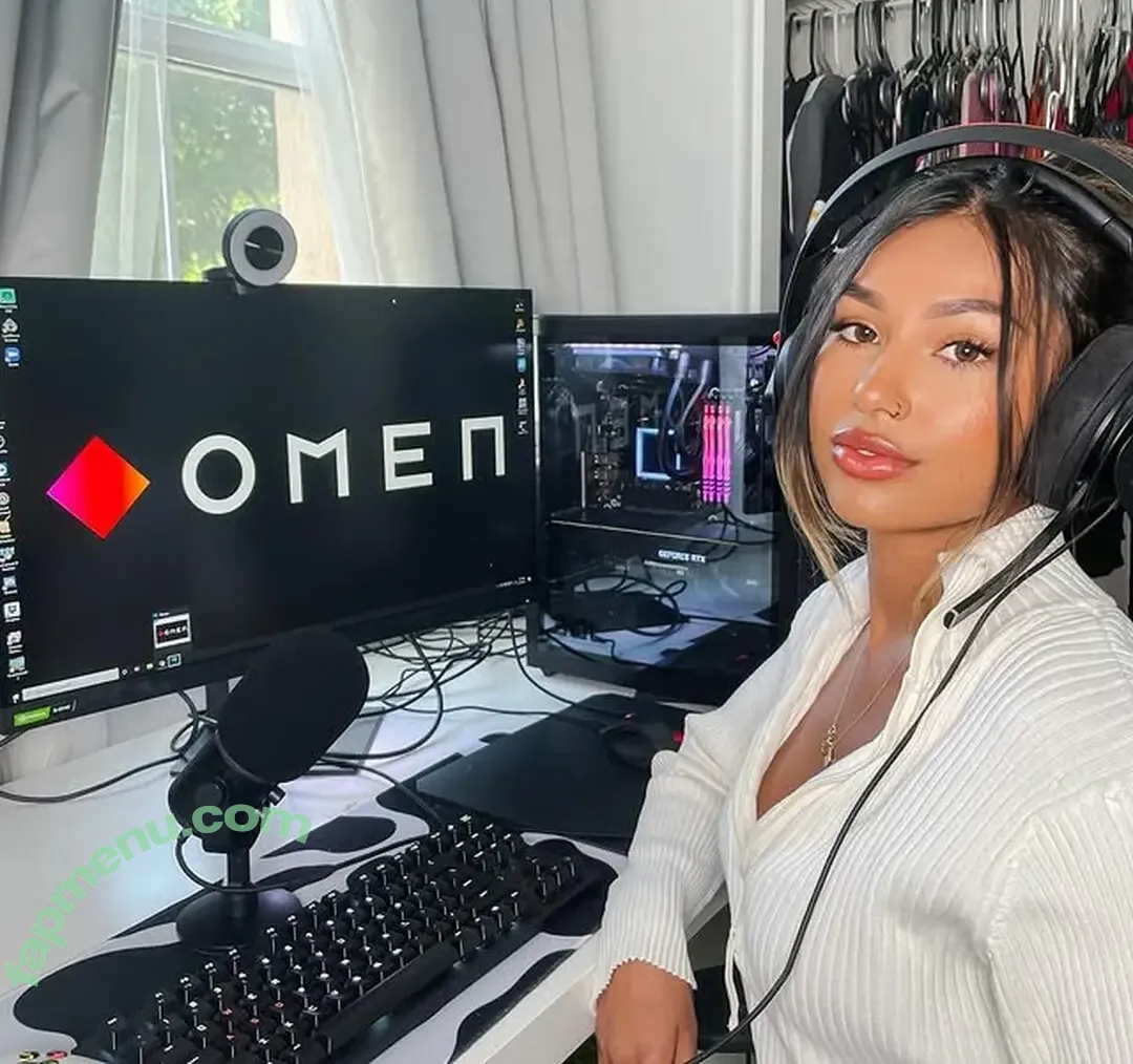 leahhalton_ nude photo #0175 (Leahhalton)