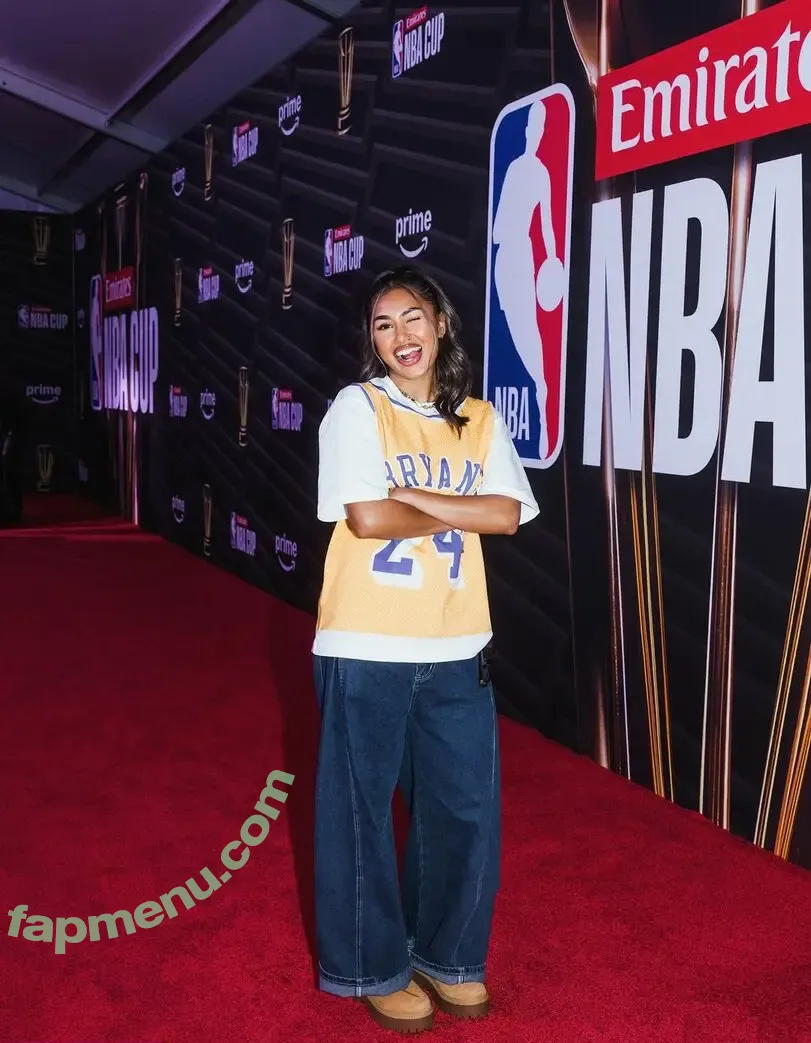 leahhalton_ nude photo #0204 (Leahhalton)