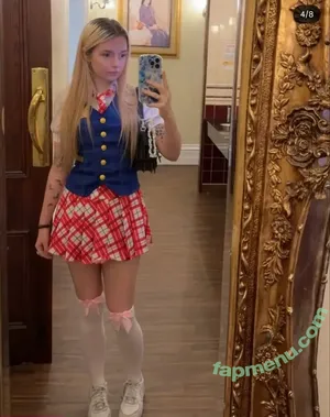 Leahmaggiel_ / leahmogford nude photo #0011