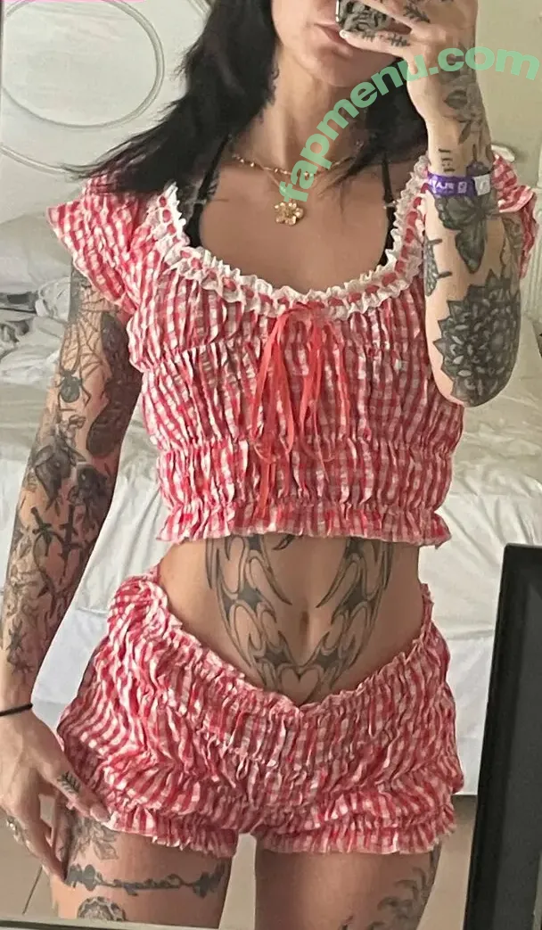 Leahmsharp nude photo #0011 (Amateur Tattooed Fit Teen / Leesharpyx)