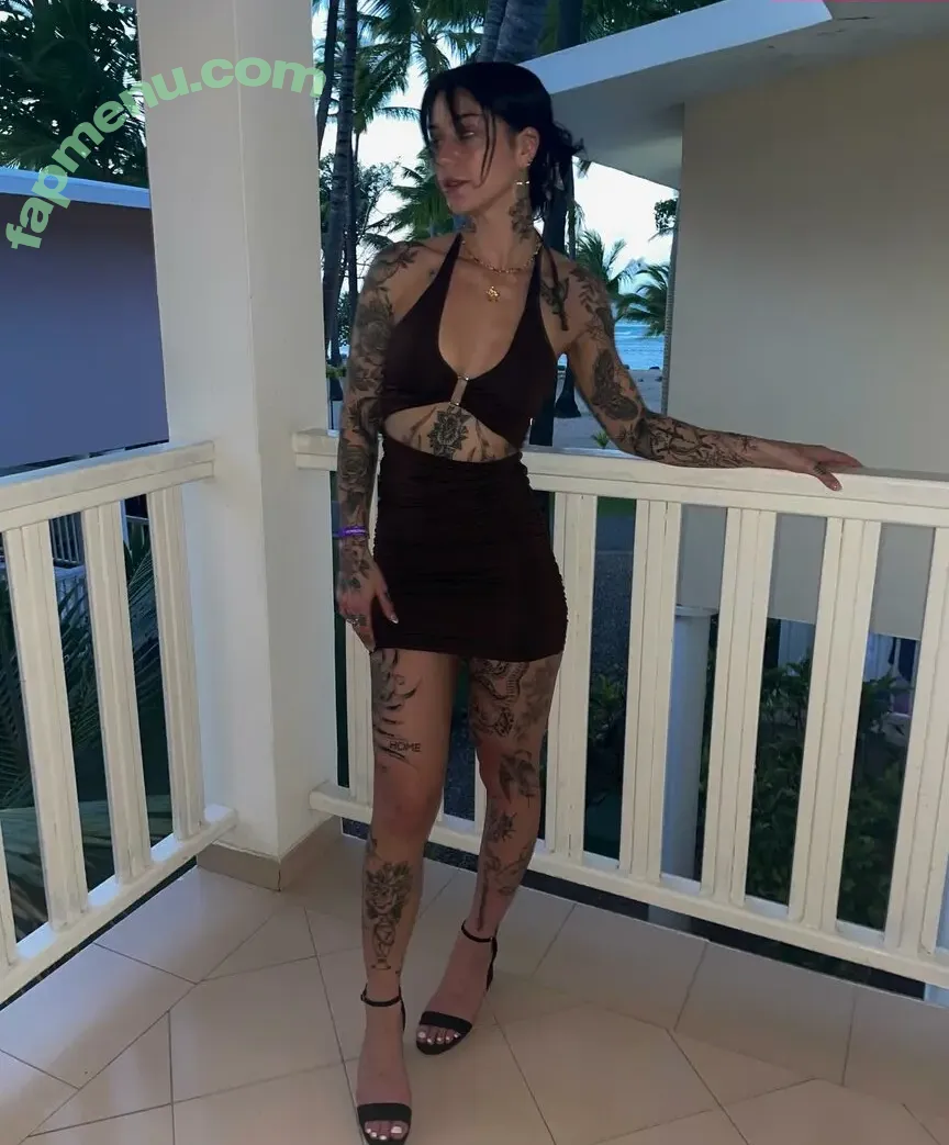 Leahmsharp nude photo #0019 (Amateur Tattooed Fit Teen / Leesharpyx)