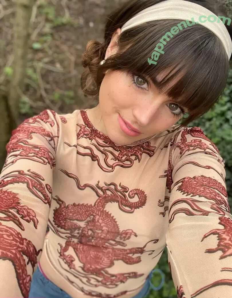 leahrayplus nude photo #0006 (leahrayafc)