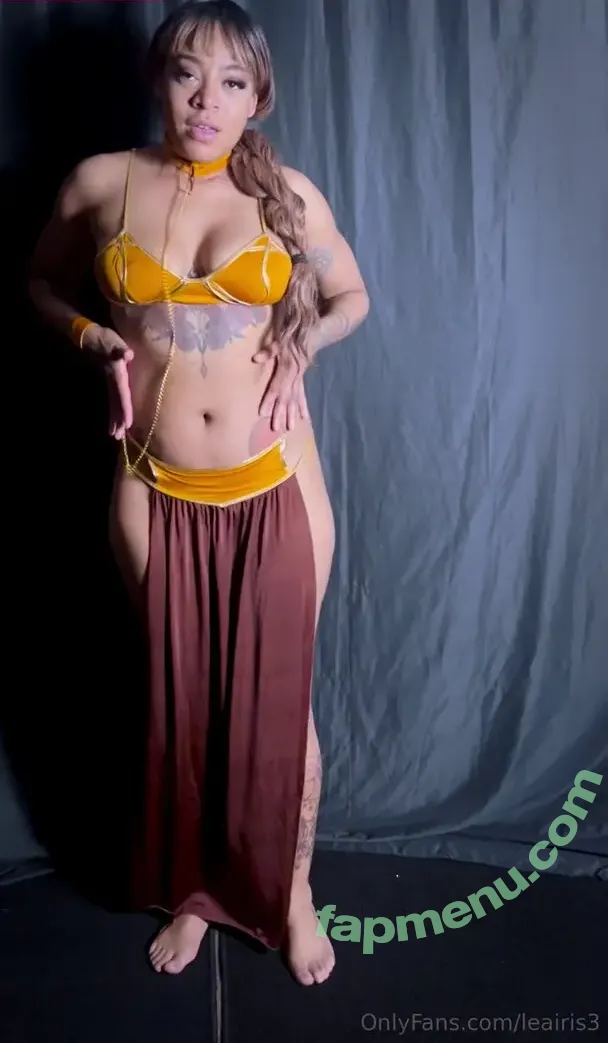 Leairis Cross nude photo #0087 (leairis3 / leairis_artsy_stuff)