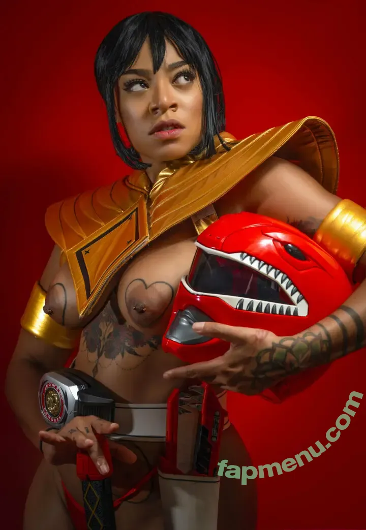 leairis3 nude photo #0170 (leairis / leairis_artsy_stuff)