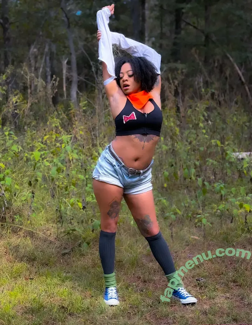 leairis3 nude photo #0191 (leairis / leairis_artsy_stuff)