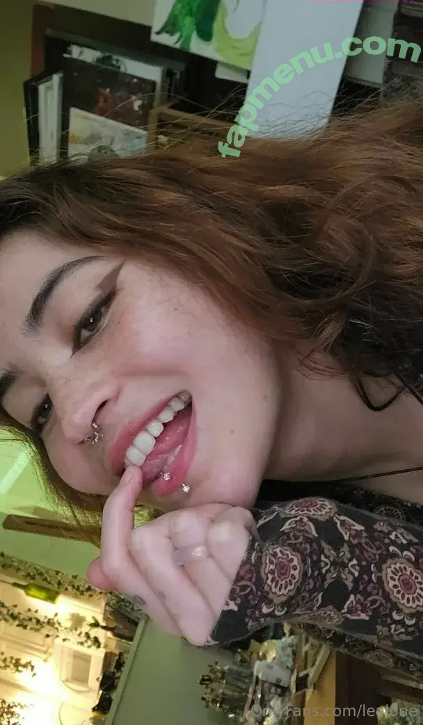 lealone nude photo #0019 (lealeone_)