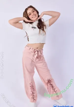 Leana Lovings / LeanaLovings / leanalovings0 / lunalure / theleanalovings nude photo #0369