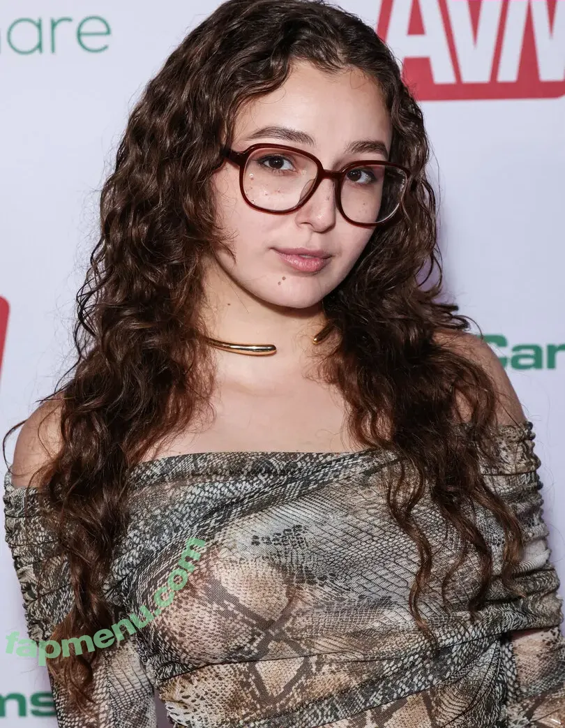 Leana Lovings nude photo #0292 (leanalovings)