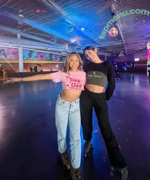 Leann Mae Ferrer / profile nude photo #0106