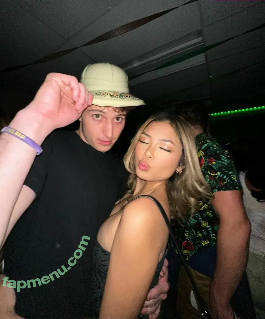 Leann Mae Ferrer nude photo #0091 (profile)