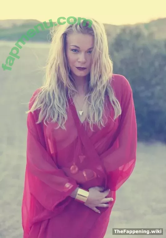 Leann Rimes nude photo #0035 (leannrimes)