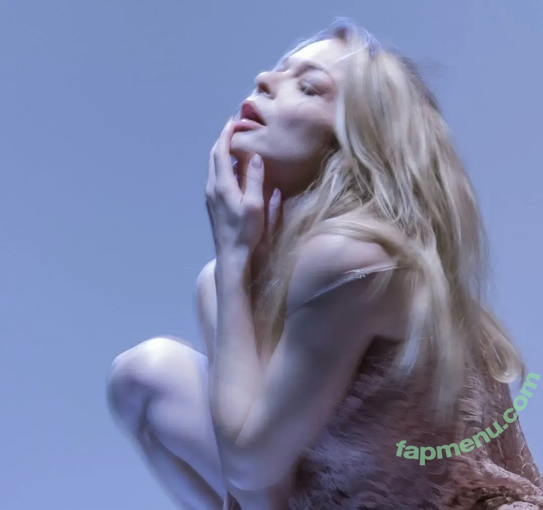 Leann Rimes nude photo #0295 (leannrimes)