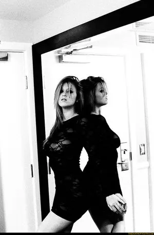 Leanna Decker / leanna_decker / leannadecker_ / officialleannadecker nude photo #0213