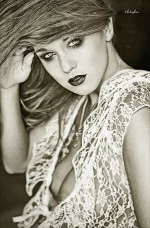 Leanna Decker / leanna_decker / leannadecker_ / officialleannadecker nude photo #0222