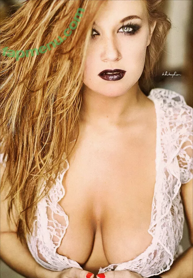 Leanna Decker nude photo #0221 (leanna_decker / leannadecker_ / officialleannadecker)