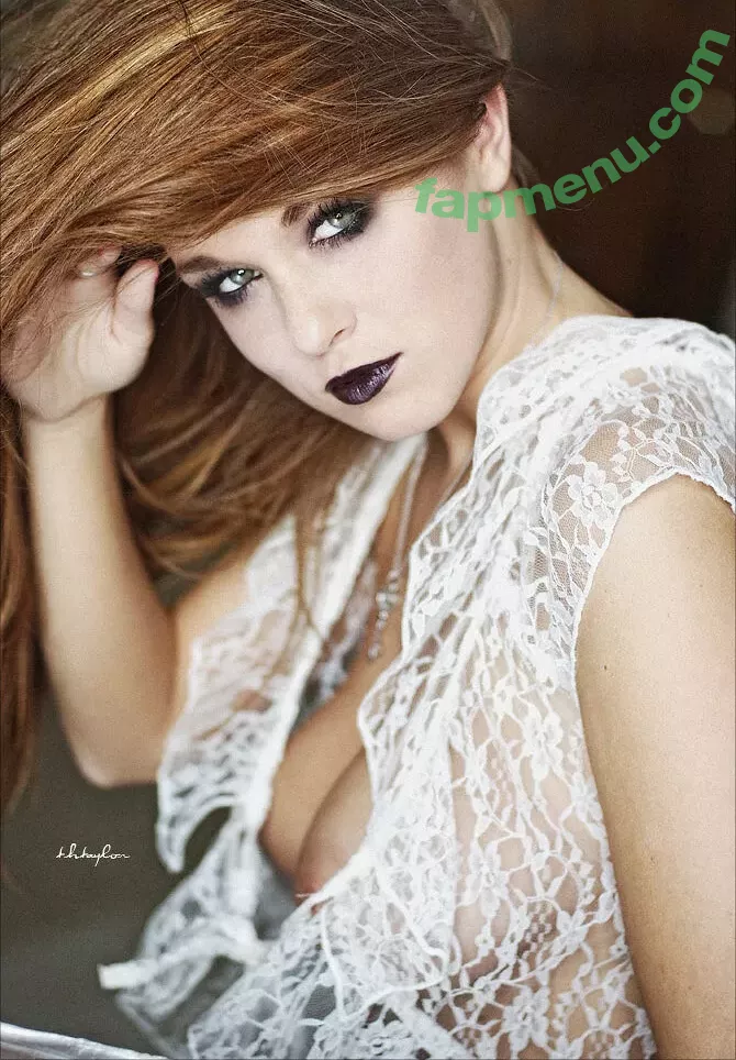 Leanna Decker nude photo #0223 (leanna_decker / leannadecker_ / officialleannadecker)