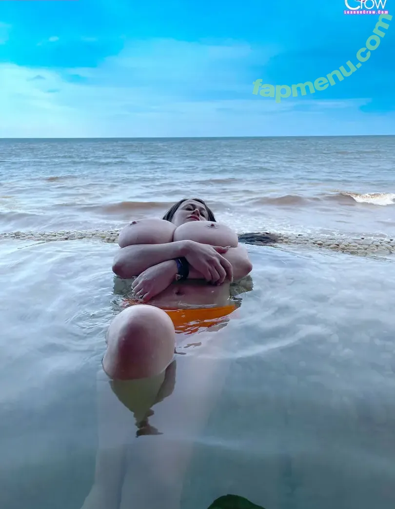 Leanne Crow nude photo #0763 ( / LeanneCrow)