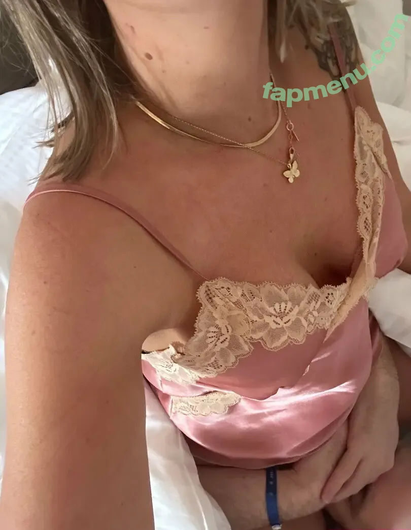 leannepromo nude photo #0064 (leanneperoofficial)