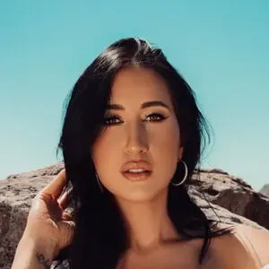 Leaqfit nude photo #0013