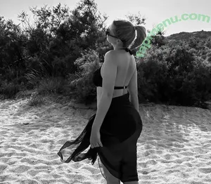 leasophie_official98 / leaa_sophiee98 nude photo #0067