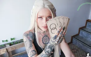 Leblanc nude photo #0011
